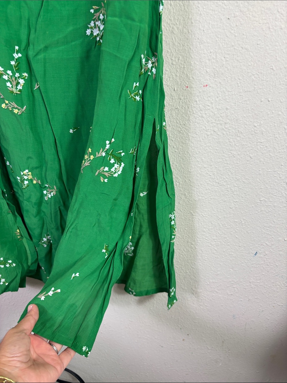 Faithfull The Brand Myrtille Midi Smocked Dress Green Floral w/ side slits sz 6 - Picture 6 of 11